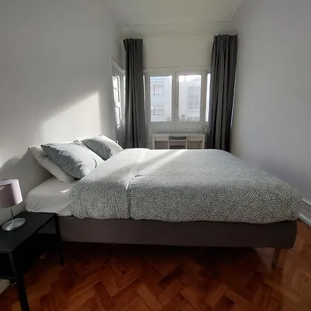 Cabralus 招待所 *